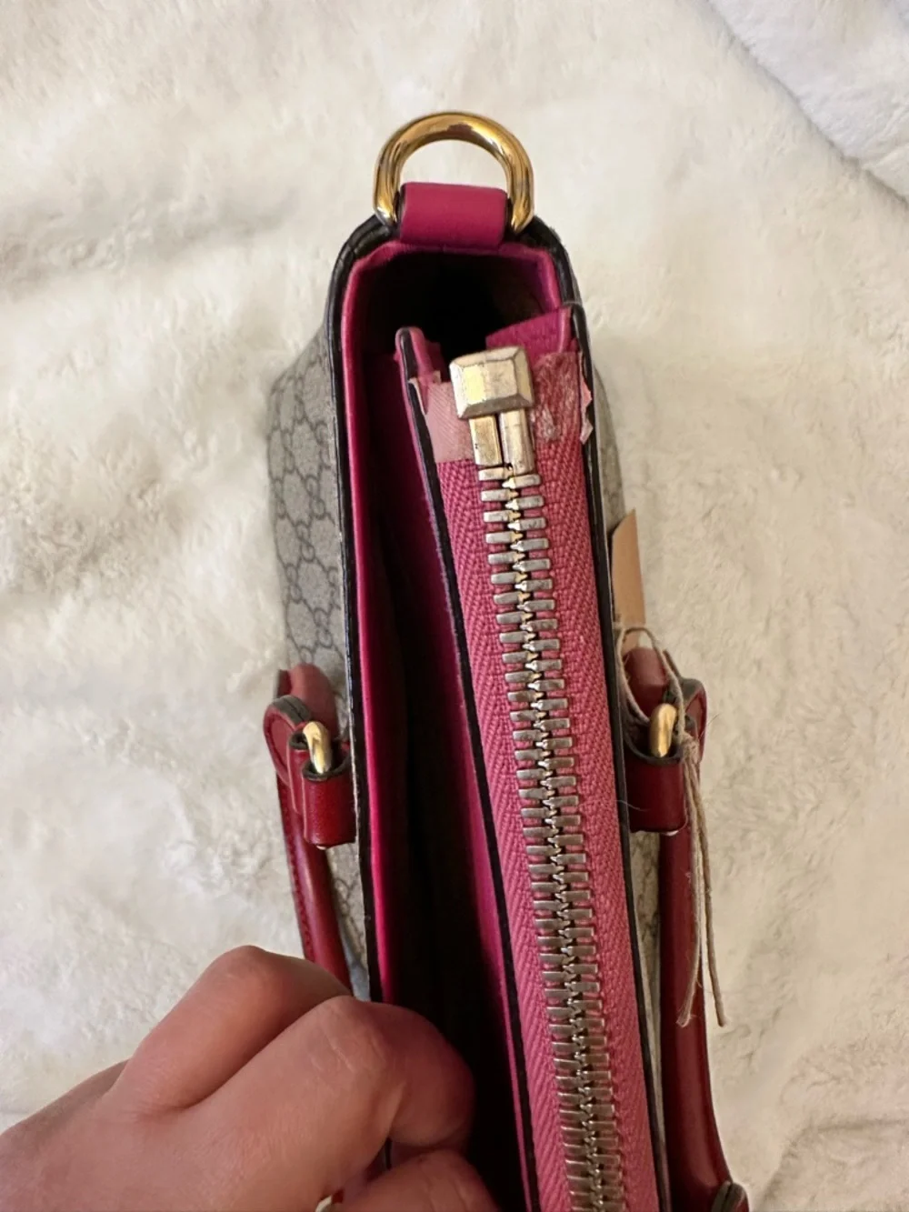 Gucci GG Supreme Canvas Tote Bag Pink and Red color way - Picture 7 of 12